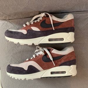 🌟Nike Air Max 90/1 Athletic Shoes Women’s Size  9